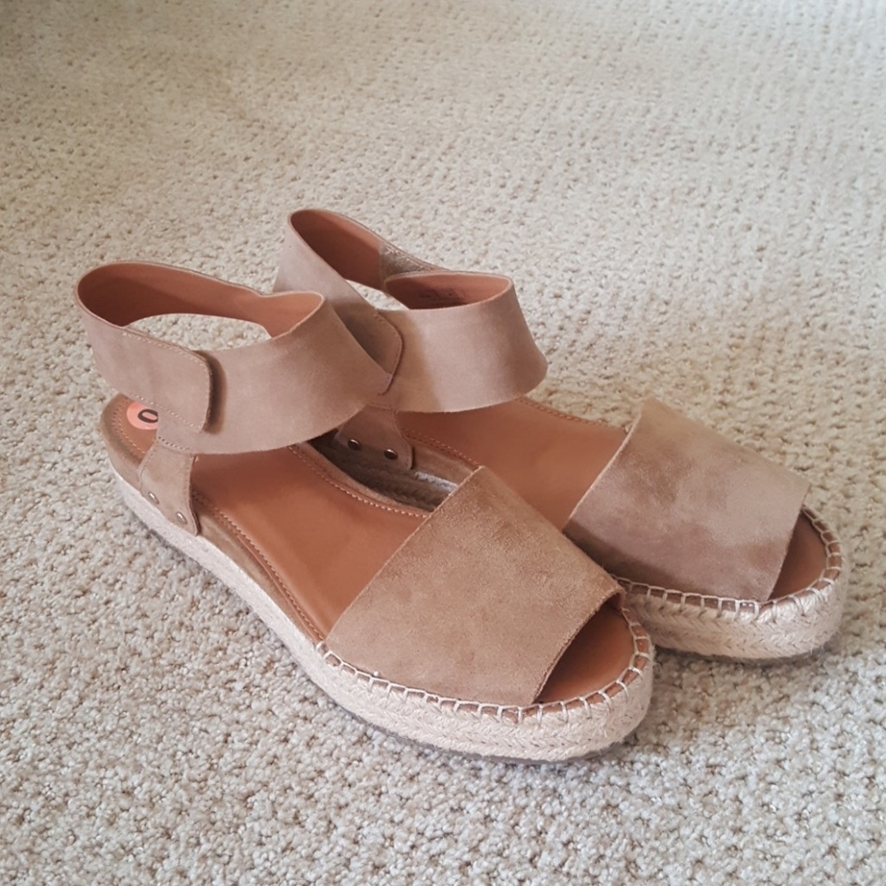 Franco Sarto Sandals